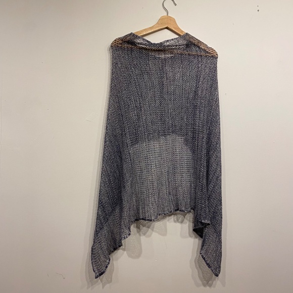 **$5 SALE** Pure Amici Grey Open Knit Shawl One Size - Picture 3 of 3